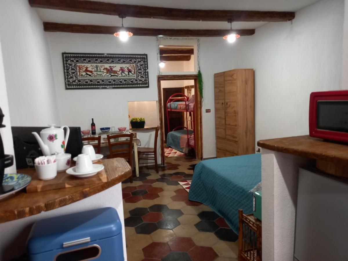Antica Dimora Old Town Center * Альгеро